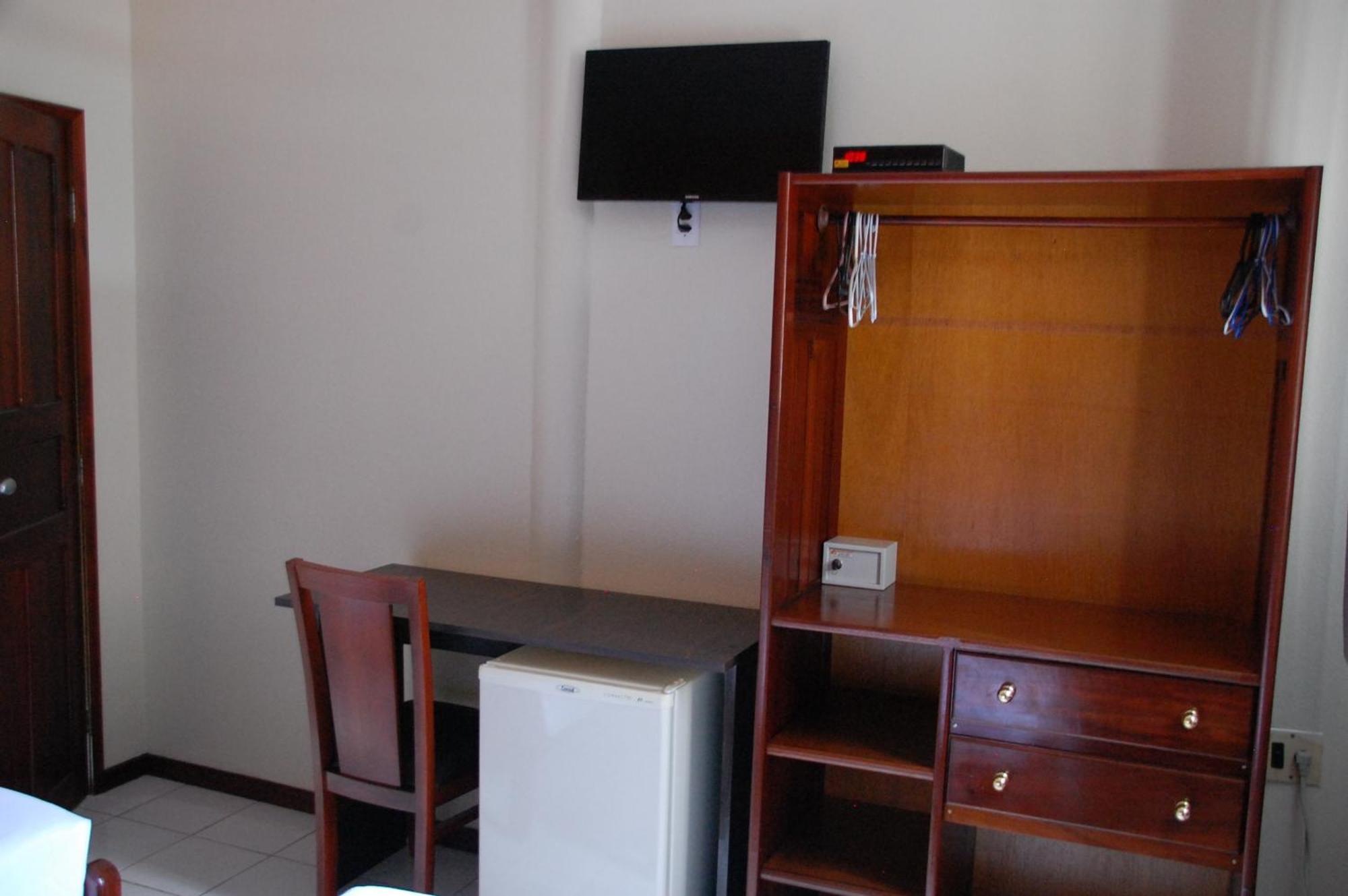 Hotel Netuno 2*
